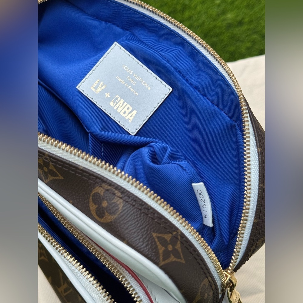 Louis Vuitton x NBA LV Bag Brown Nil Messenger Monogram Limited Edition!! - Picture 14 of 16